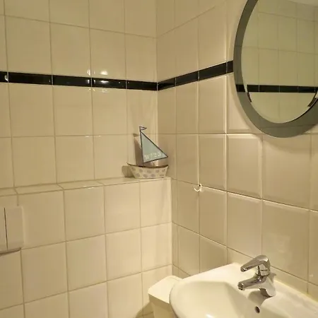 Lucy Lucy * ビューズム