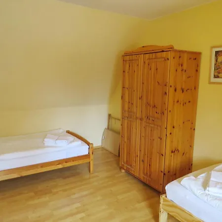 Lucy Lucy アパート