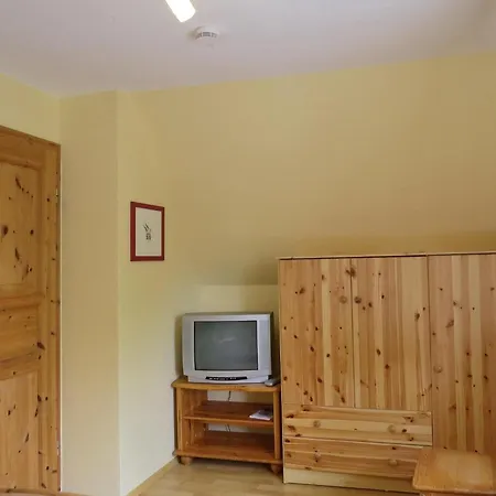 Lucy Lucy ビューズム