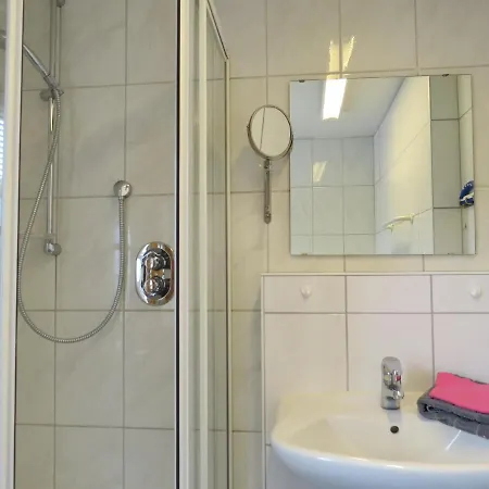 Lucy Lucy アパート