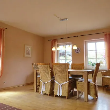 Lucy Lucy Apartment Busum